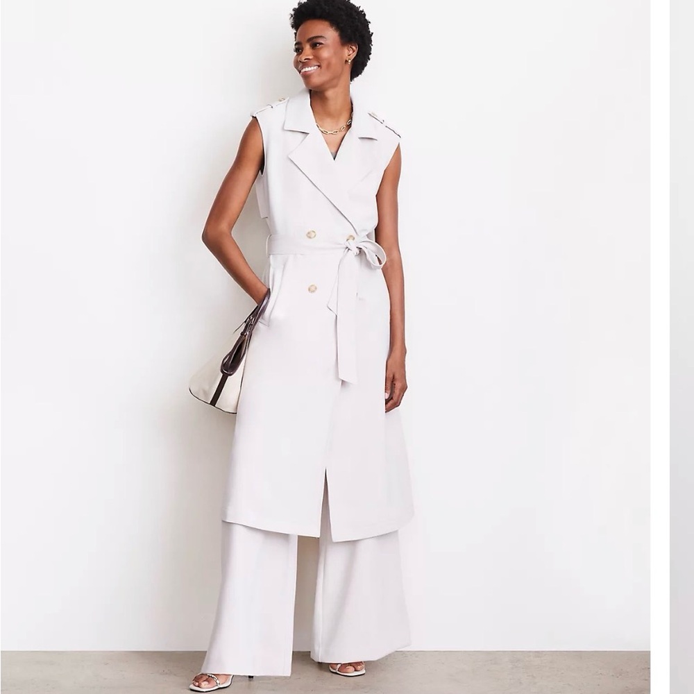Elegant White Sleeveless Jumpsuit